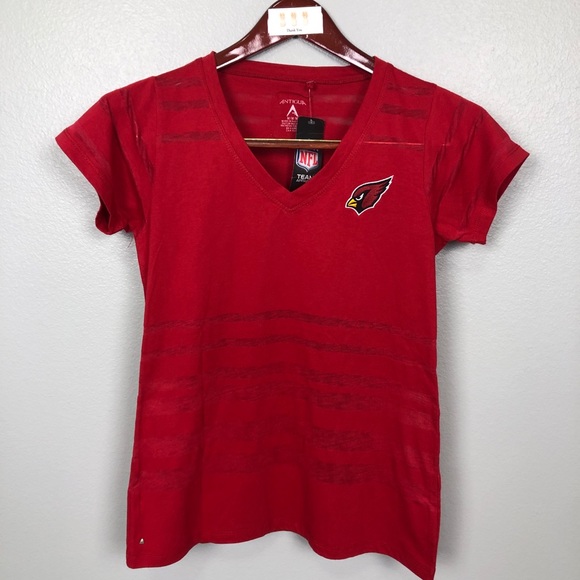 NFL Tops - NFL "Cardinal's" Vneck t-shirt by Antigua - size M